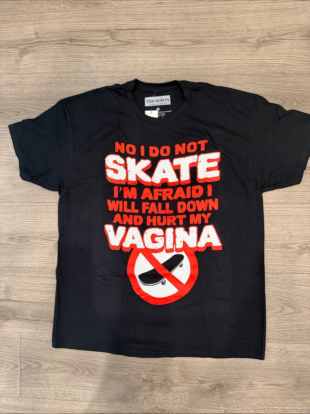 Teen Hearts No I Do Not Skate Tee Men’s Size Extra Large
